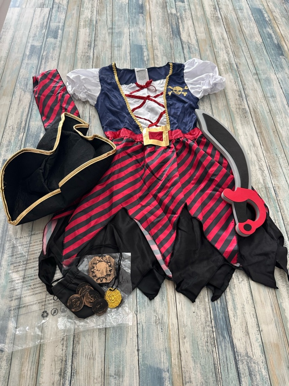 Kids Pirate Costume Girls LARGE Buccaneer Princess Halloween Dress Up Set